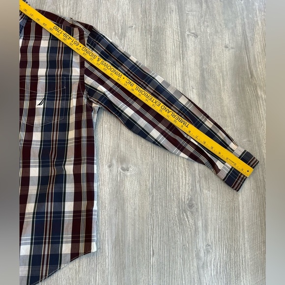 NAUTICA Men's 80's Two-ply Cotton Sport Shirt Plaid Pattern Red Blue White Large - Picture 10 of 11